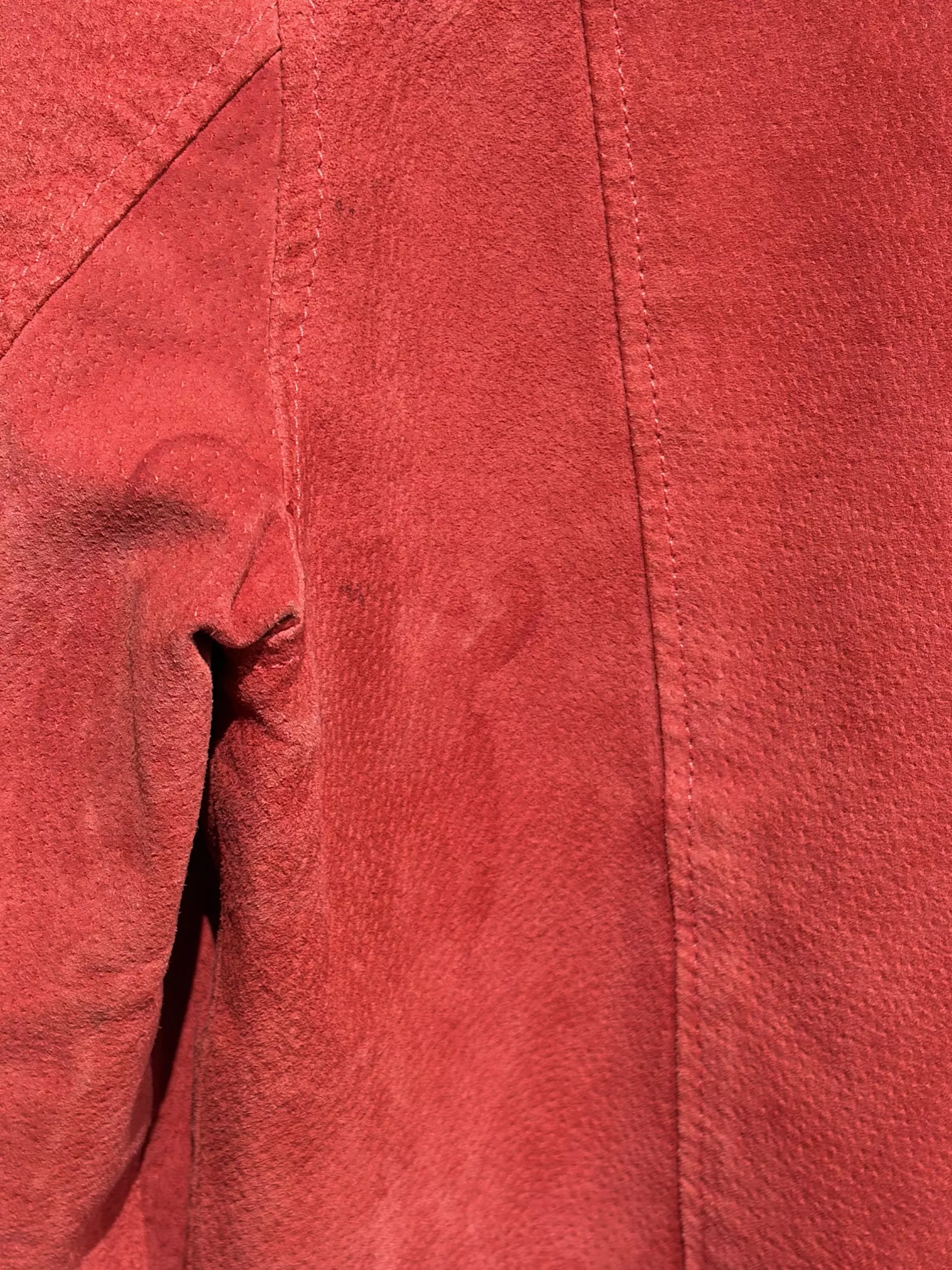Chaqueta motera de ante rojo - Imagen 5